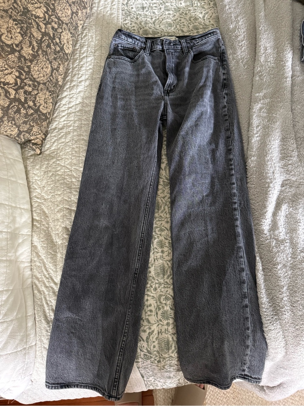 Abercrombie & Fitch Straight Leg Jeans - Black Wash